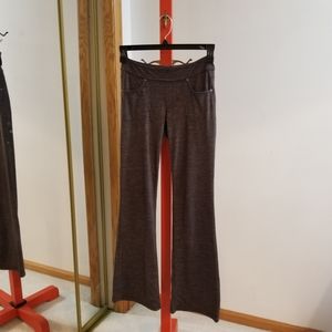 Athleta Flare Yoga Pants Leggings with Pockets XS